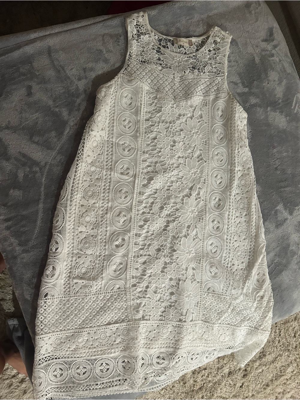 Altar'd State White Floral Lace Sleeveless Shift Dress